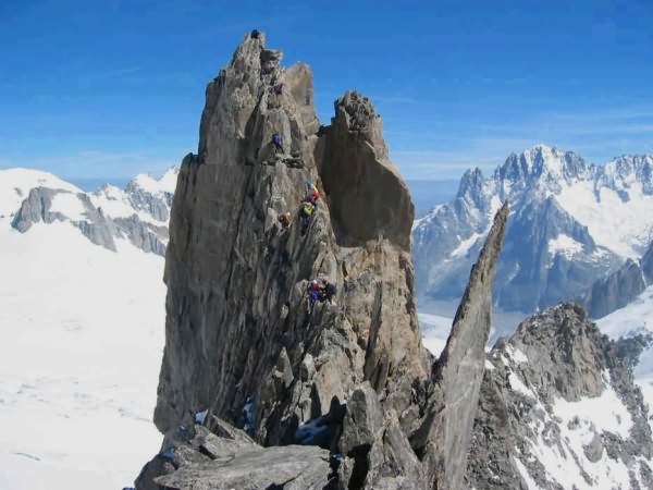 Alpinisme avec Pierre Pisano Guide de haute montagne Alta-Via à Saint-Gervais Mont Blanc