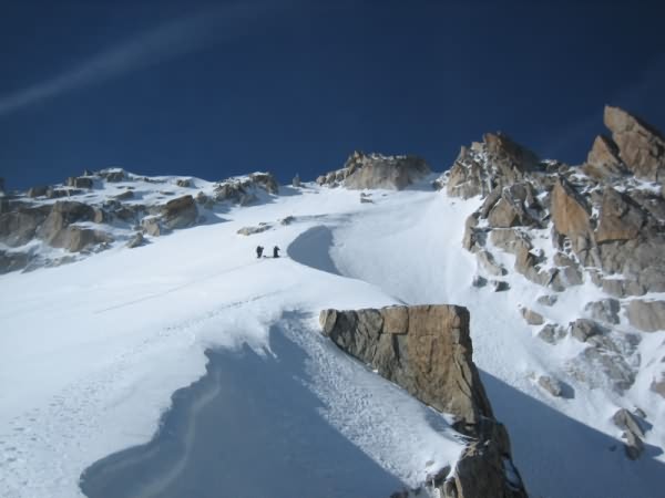 Alpinisme avec Pierre Pisano Guide de haute montagne Alta-Via à Saint-Gervais Mont Blanc
