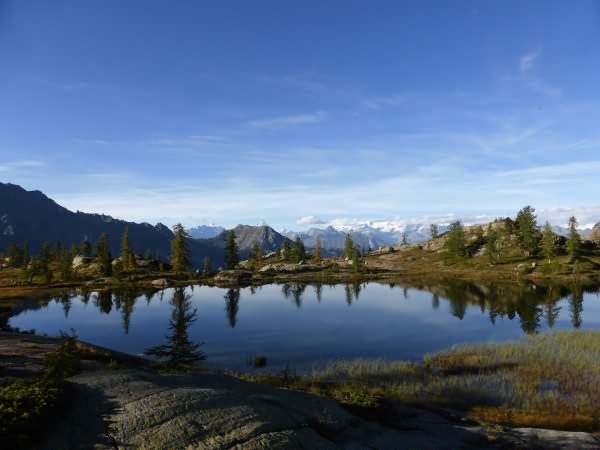Trekking avec Pierre Pisano Guide de haute montagne Alta-Via