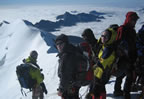 Sur les belles arêtes lors de la traversee du Castor 