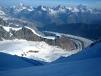 Glacier de Gorner. Au fond de g. à d. : Dent Blanche, Obergabelhorn, Zinalrothorn, Weisshorn