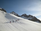 Raids dans les Ercins : glacier des Agneaux, refuge Adele Planchard