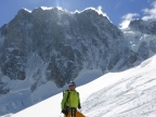 Ski alpinisme à l atraversée de la brèche Puiseux glacier du Mont Mallet