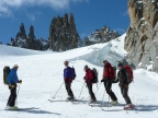 Ski alpinisme à l atraversée de la brèche Puiseux glacier du Mont Mallet